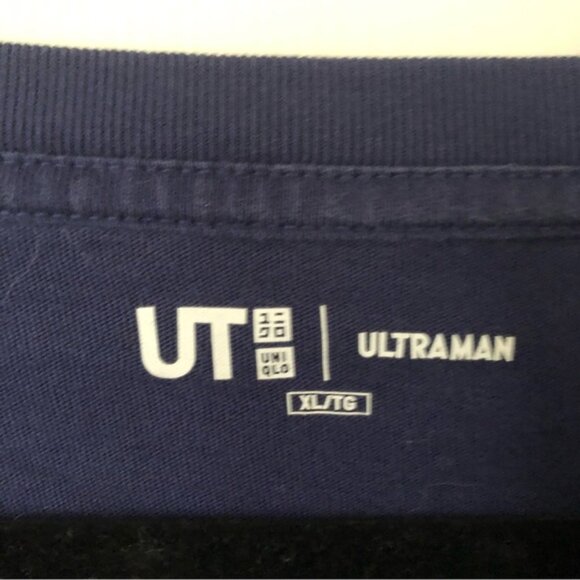 Uniqlo Graphic tee Ultraman - Picture 6 of 9
